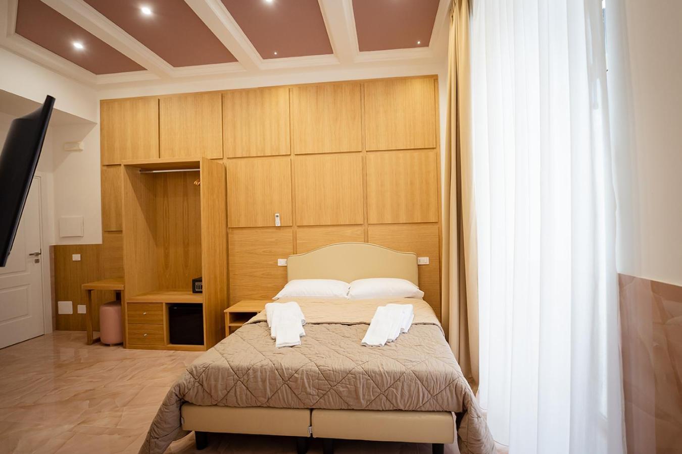 Pc Boutique H, Sea View By Clapa Group Hotel Nápoly Kültér fotó